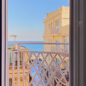 En La Carihuela-costa Del Sol Apartment